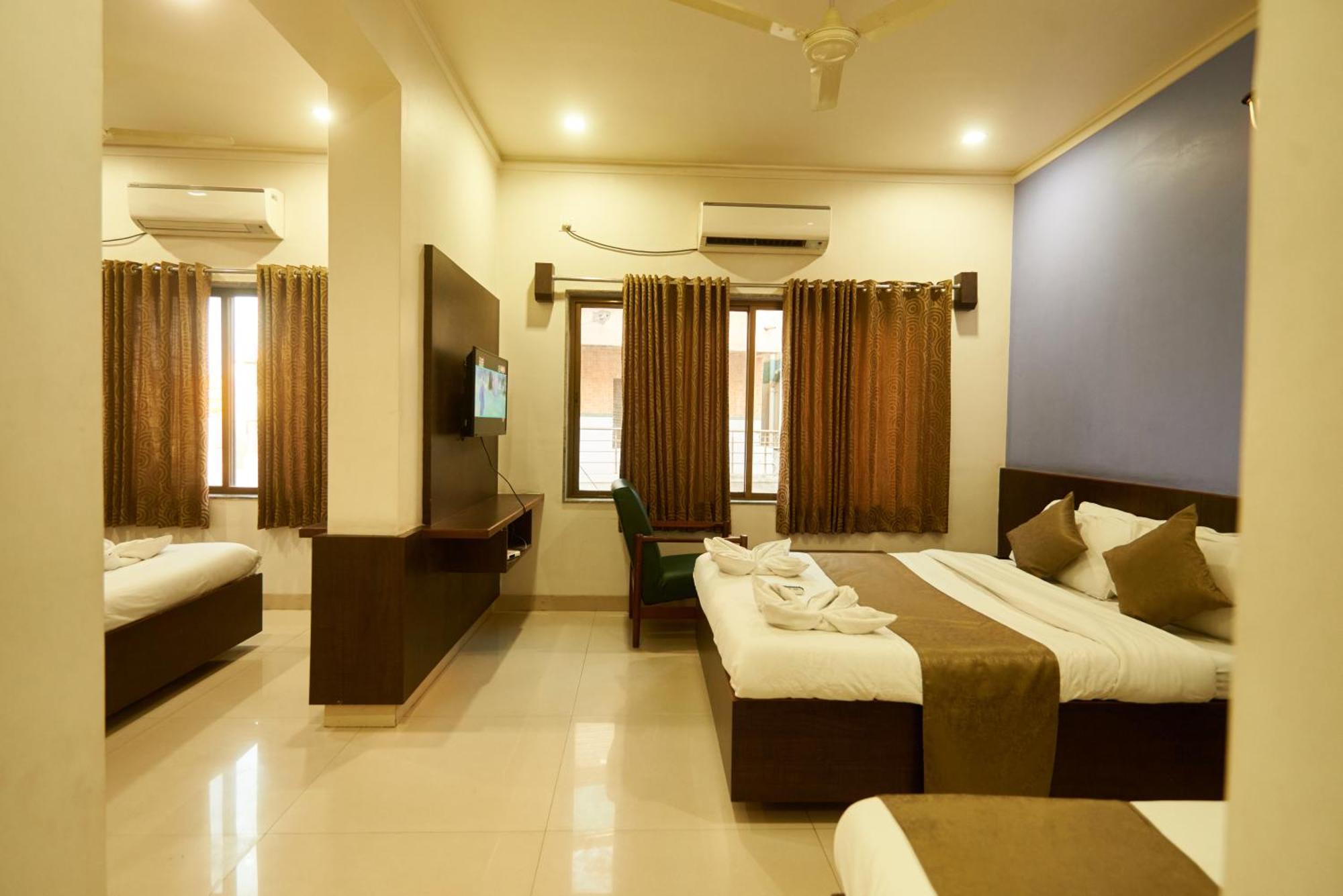 Hotel Pride Inn Shirdi Exterior foto
